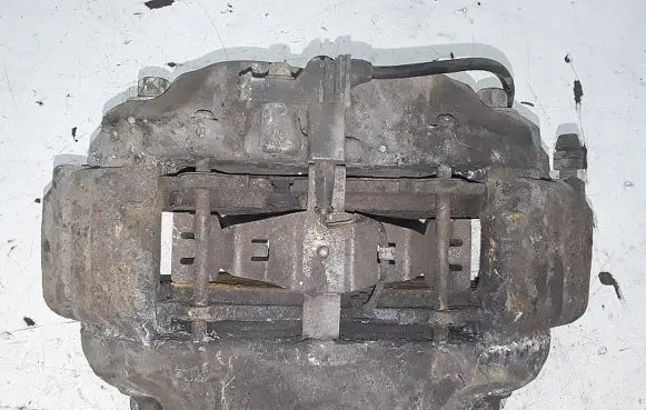 Mercedes-Benz S AMG W221 Front brake caliper