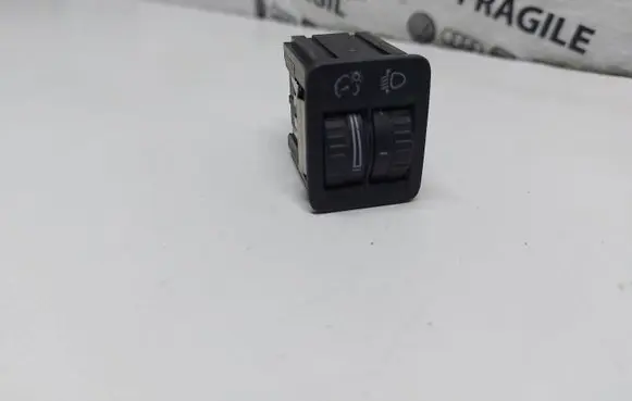 Volkswagen PASSAT B6 Headlight level height control switch 3C0941333A