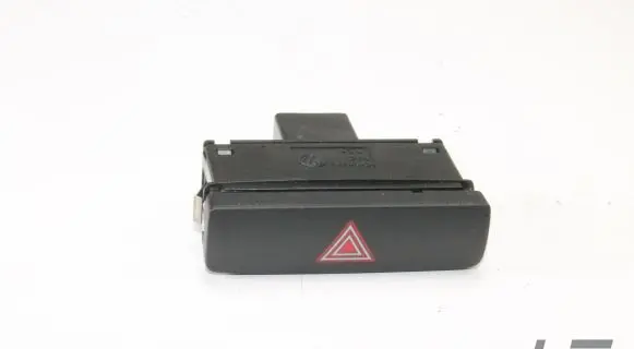 Volkswagen PASSAT CC Hazard light switch 3AA953509