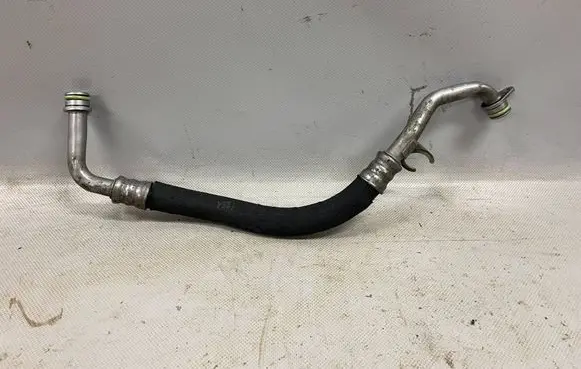 Mercedes-Benz C AMG W204 Oil cooling pipe A2042705596