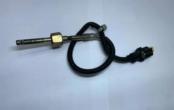 Mercedes-Benz GLC X253 C253 Exhaust gas temperature sensor A0009058904 1601125207128