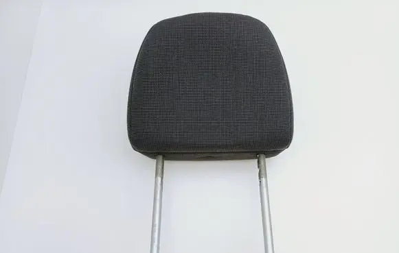 Ford Fusion Front seat headrest 