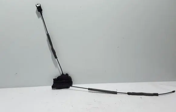 Renault Kangoo II Rear door lock 8200542358