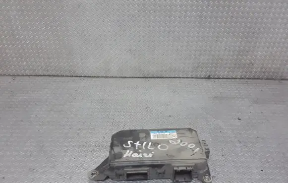 Fiat Stilo Door control unit/module 46789135