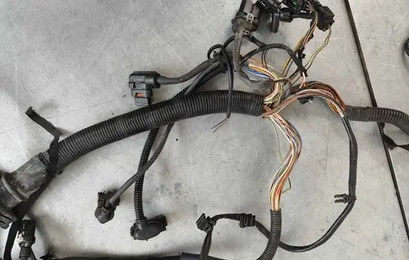 BMW 5 F10 F11 Engine installation wiring loom 8509132