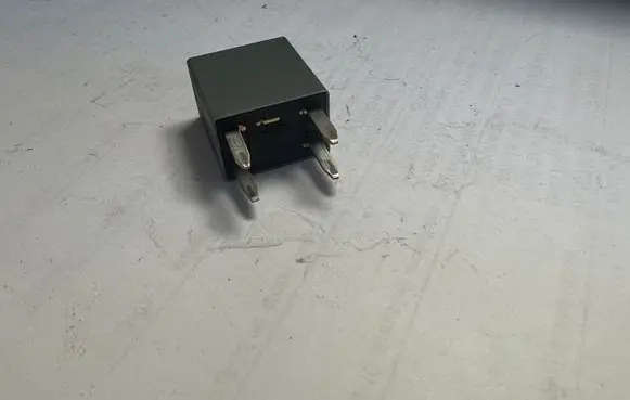 Chevrolet Orlando Other relay 13500112