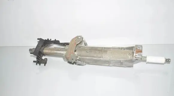 BMW X3 F25 Steering wheel axle 6854045 32306854045 6787326