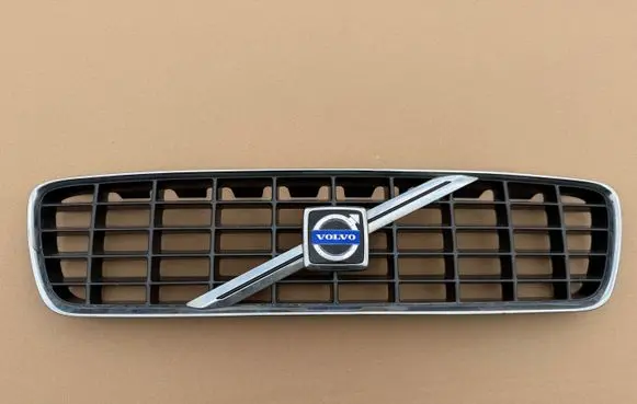 Volvo S60 Front bumper upper radiator grill 9190740 9151881