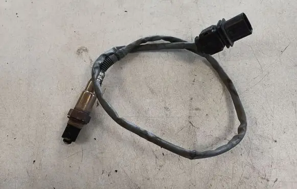 Audi A4 S4 B8 8K Lambda probe sensor 1K0998262AD 0281004148