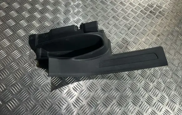 Volkswagen Tiguan Rear sill trim cover 5NA868270