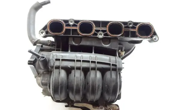 Hyundai Veloster Intake manifold