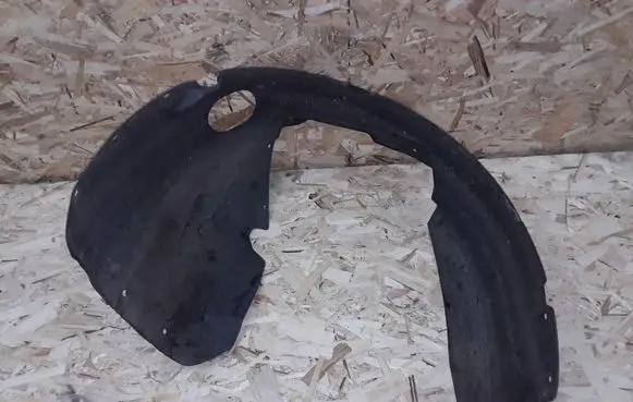 Skoda Superb B5 (3U) Front wheel arch liner splash guards 3U0809961