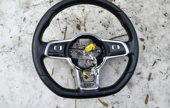 Volkswagen Golf VII Steering wheel 5G0419091BA