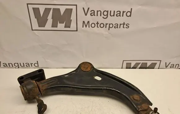 Mini One - Cooper Clubman R55 Front lower control arm/wishbone 6772302
