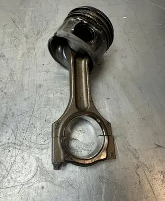 BMW 5 F10 F11 Piston with connecting rod 80101419