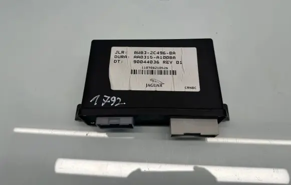 Jaguar XF X250 Hand brake control module 8W832C496BA 90044036