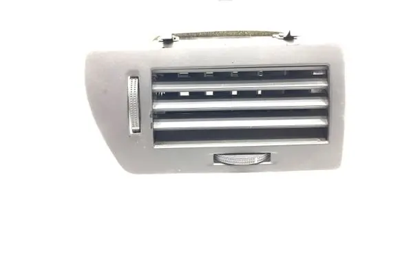 Opel Astra H Rear air vent grill 13228917