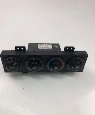 KIA Carnival Climate control unit 0K53C61190
