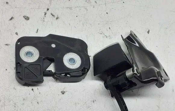 Mercedes-Benz E W212 Seat back rest control lever/handle A2129209100