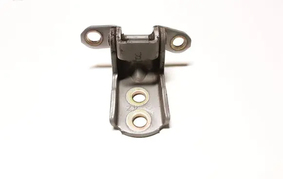 Nissan Murano Z50 Front door lower hinge 