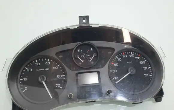 Citroen Berlingo Speedometer (instrument cluster) 9801642280