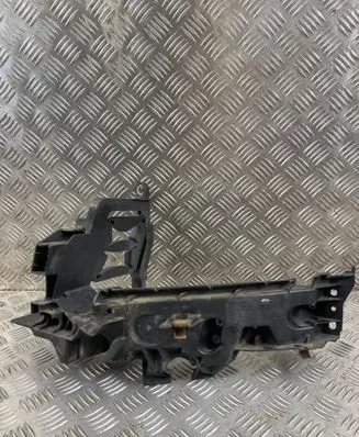 Audi Q5 SQ5 Headlight/headlamp mounting bracket 8R0805607