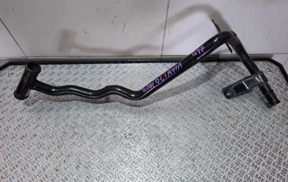 Skoda Octavia Mk3 (5E) Engine coolant pipe/hose 04L121065CR
