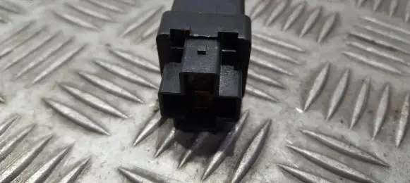 Nissan Primera Other relay 252309f910 4rd000352062