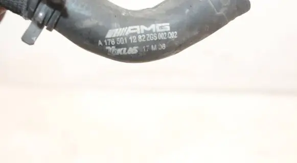 Mercedes-Benz CLA C117 X117 W117 Engine coolant pipe/hose A1765011282