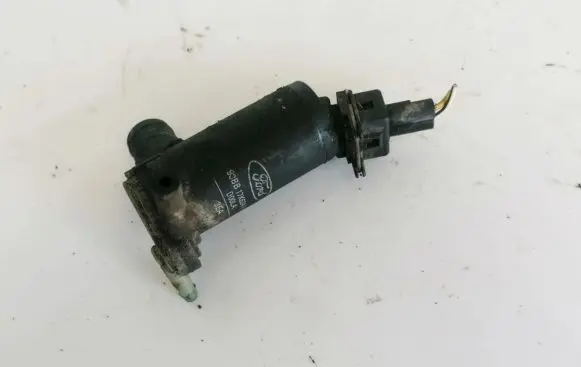 Ford Fiesta Windscreen/windshield washer pump 93bb17k624ba