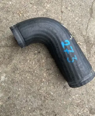 Volvo V70 Intercooler hose/pipe