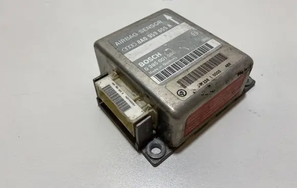Audi A6 S6 C4 4A Airbag control unit/module 8A0959655A 0285001086