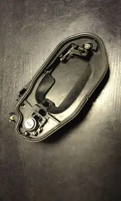 BMW X3 E83 Front door exterior handle/bracket 7034452
