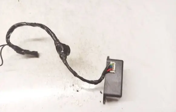 Nissan Primera Antenna control unit 