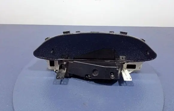 Toyota Yaris Speedometer (instrument cluster) 8380052A70