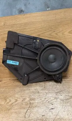 Volvo C30 Rear door speaker 31252251