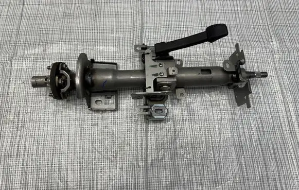 Nissan Navara D23 Steering wheel axle