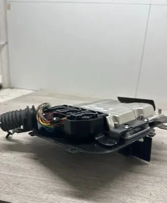 Volvo S40, V40 Engine control unit/module 30630418 EDC15C3