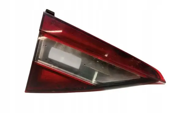 Skoda Superb B8 (3V) Rear/tail lights