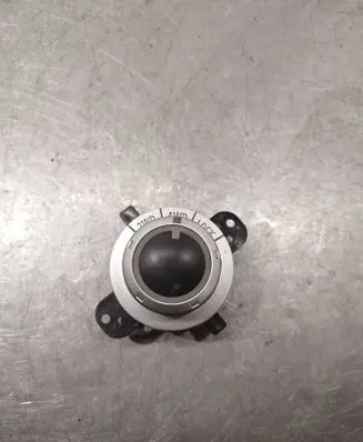 Mitsubishi Outlander Differential lock switch