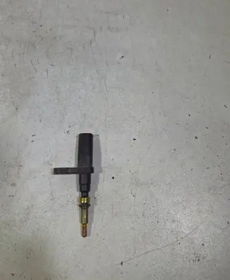 Coolant temperature sensor