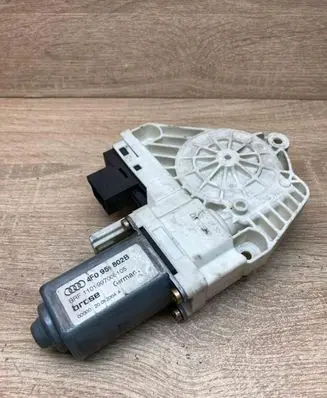 Audi A6 S6 C6 4F Front door window regulator motor 4F0959802B 1101997008105