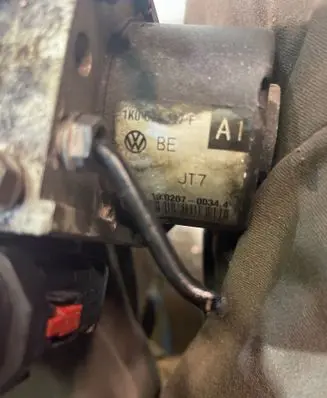 Volkswagen Golf V ABS Pump 1K0907379N H747S0103 00005793E6