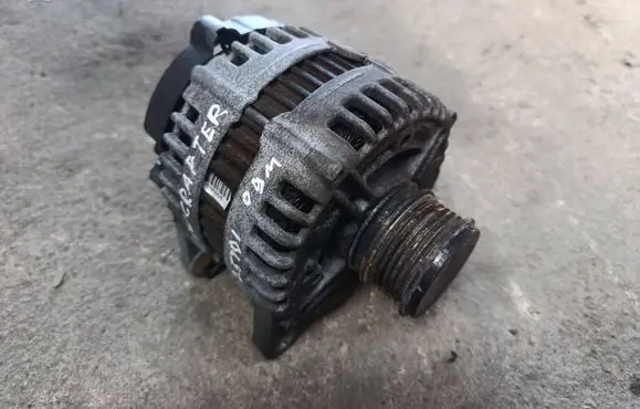 Volkswagen Crafter Generator/alternator 03G903023