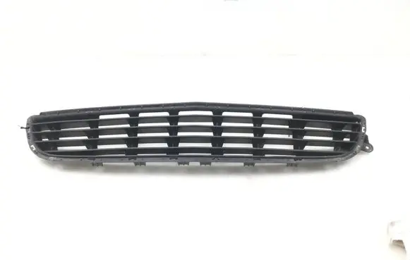 Opel Zafira B Front bumper lower grill 13124978