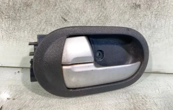 Mitsubishi Colt Rear door interior handle