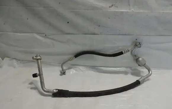 Opel Zafira C Air conditioning (A/C) pipe/hose 13396476