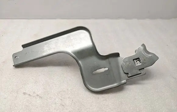 Audi A6 C7 Tie down hook / loop 4G9864199A