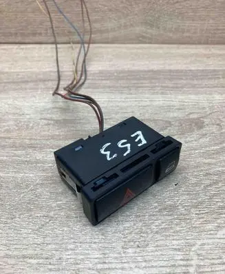 BMW X5 E53 Hazard light switch 8368920 WITHPLUG