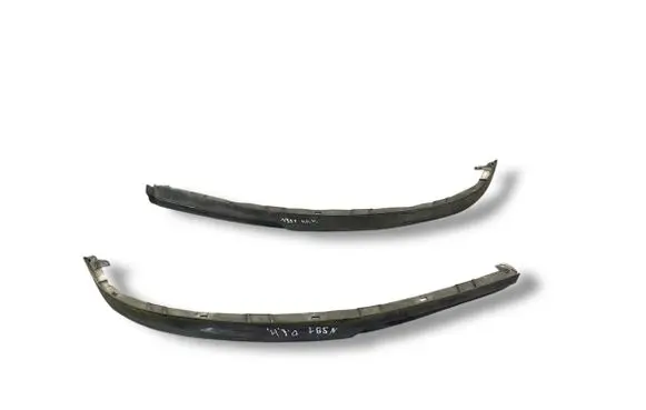 Opel Astra H Front bumper lip 375768702 13121998 13121999